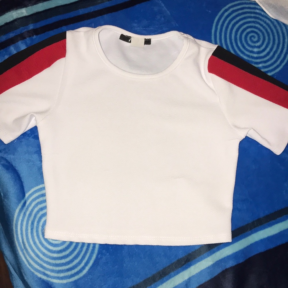 White crop top